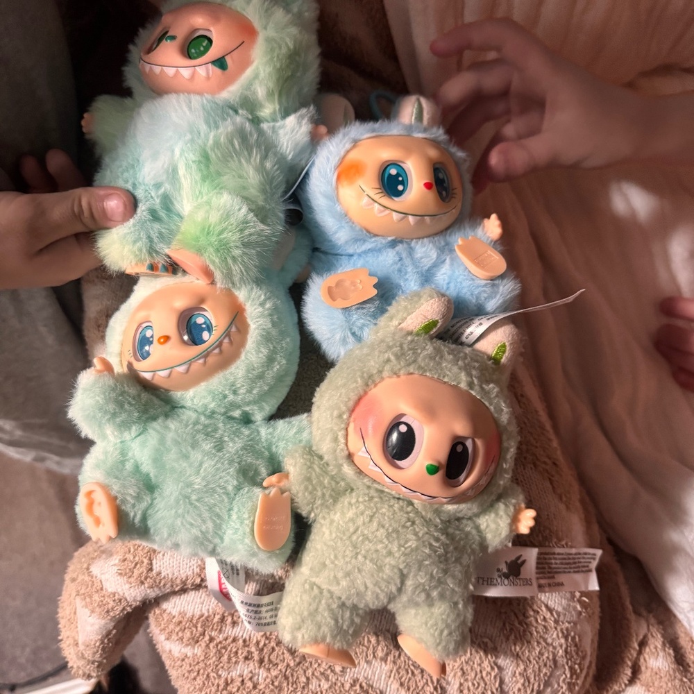 Labubus-4 in total sold individually